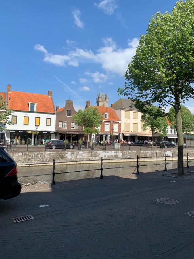 Toplocatie In Centrum Sluis Esterno foto